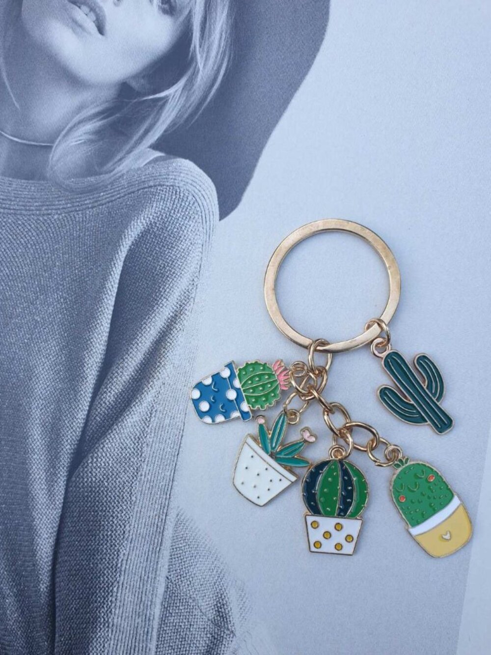 Fashion Cactus Metal Key Chain Keyring Women Handbag Backpack Charm Accessory